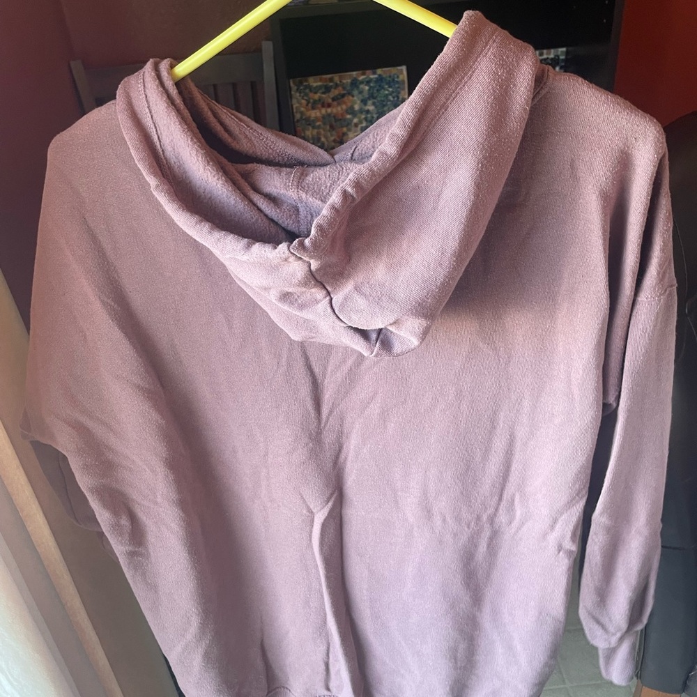Sweatshirt - Picture 2 of 3